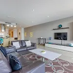 Seaview Luxury 3br In Sliema
