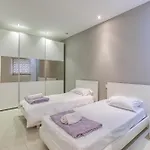 Seaview Luxury 3br In * Sliema