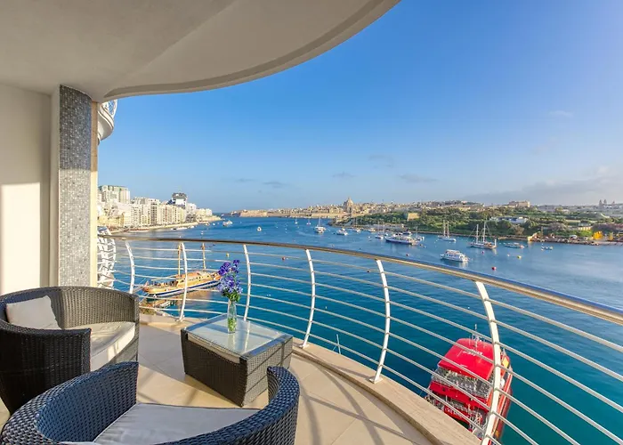 Seaview Luxury 3br In Апартаменты Слима