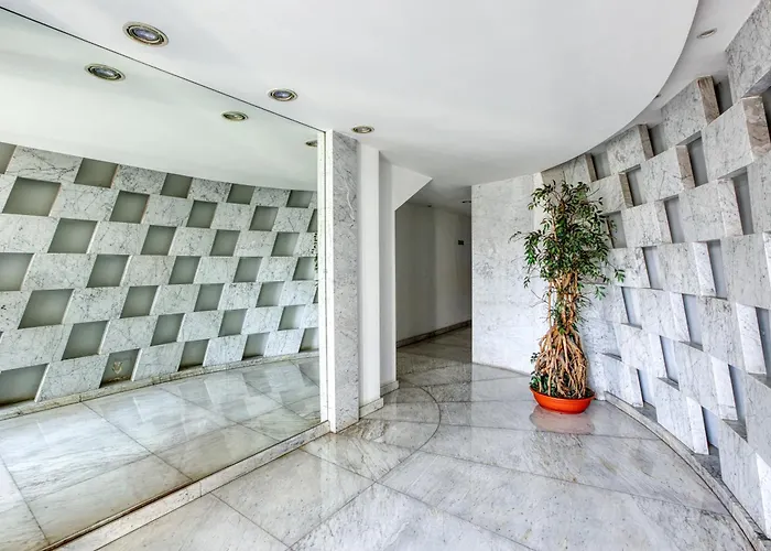 Seaview Luxury 3br In * Слима