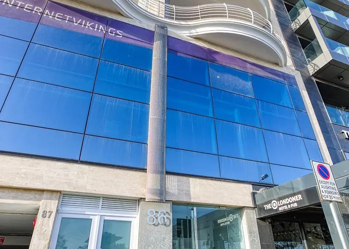 Seaview Luxury 3br In