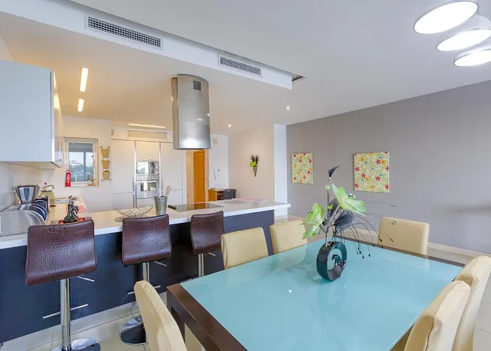 Seaview Luxury 3br In Apartamento