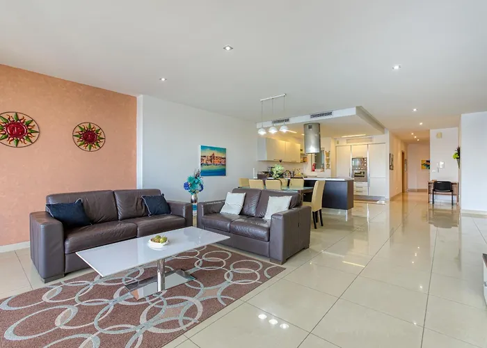 Apartamento Seaview Luxury 3br In *