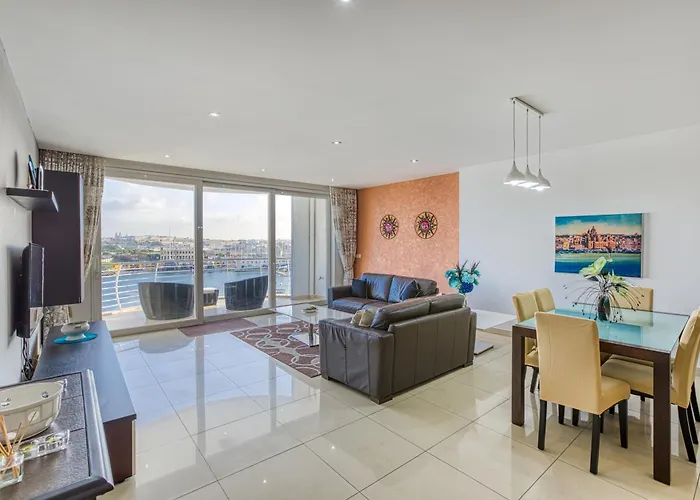 Seaview Luxury 3br In * Sliema
