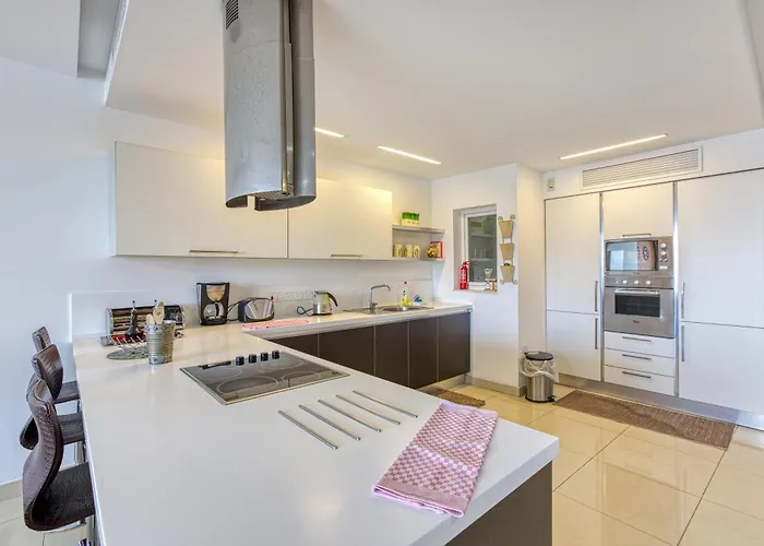 Seaview Luxury 3br In Apartamento