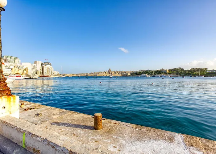 Апартаменты Seaview Luxury 3br In *